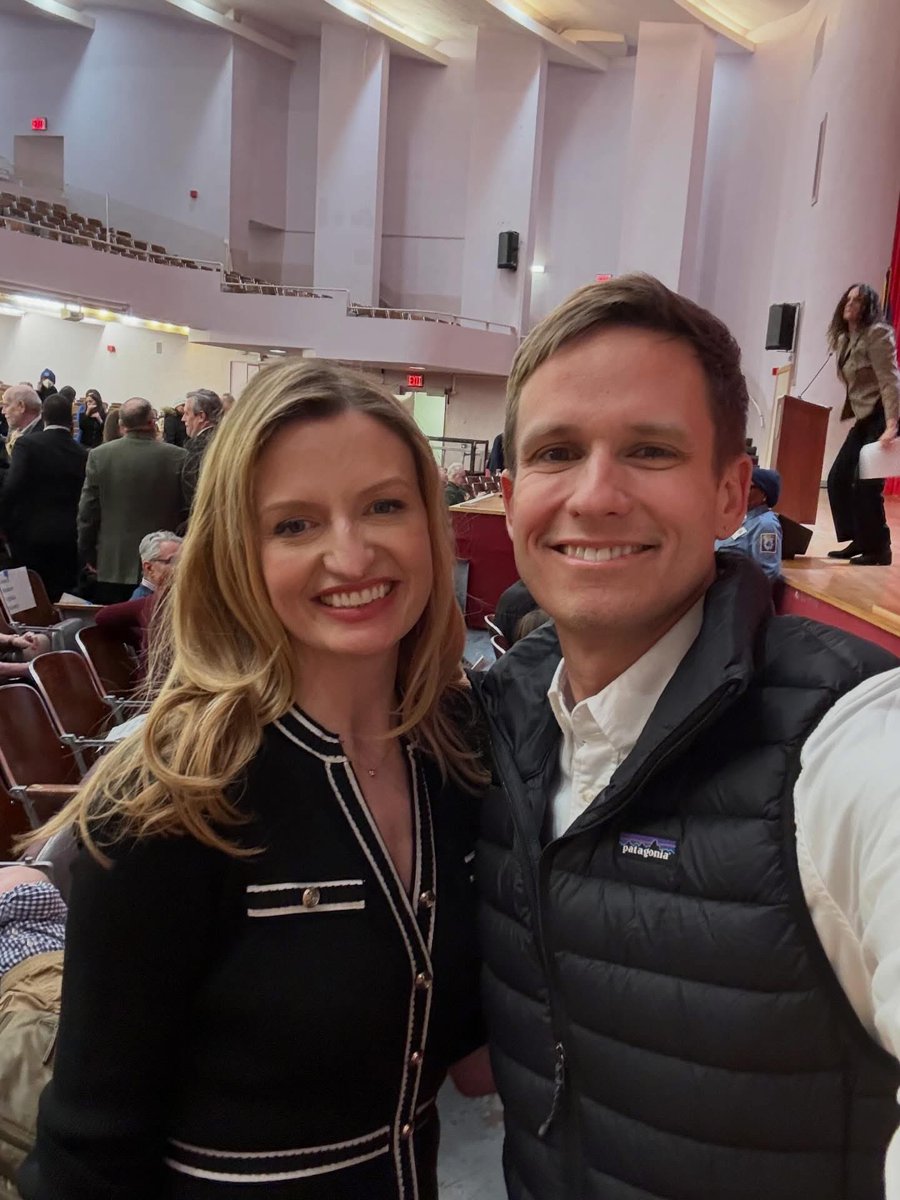 Erik Bottcher tweet media