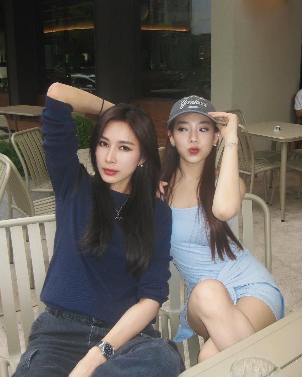 npblent's tweet image. 🚨Fim de um ciclo! #LuxMulan não serão mais um couple.

A confirmação foi feita durante uma transmissão ao vivo, esclarecendo que, apesar da mudança no enredo, o vínculo profissional e o respeito entre as duas permanecem intactos.