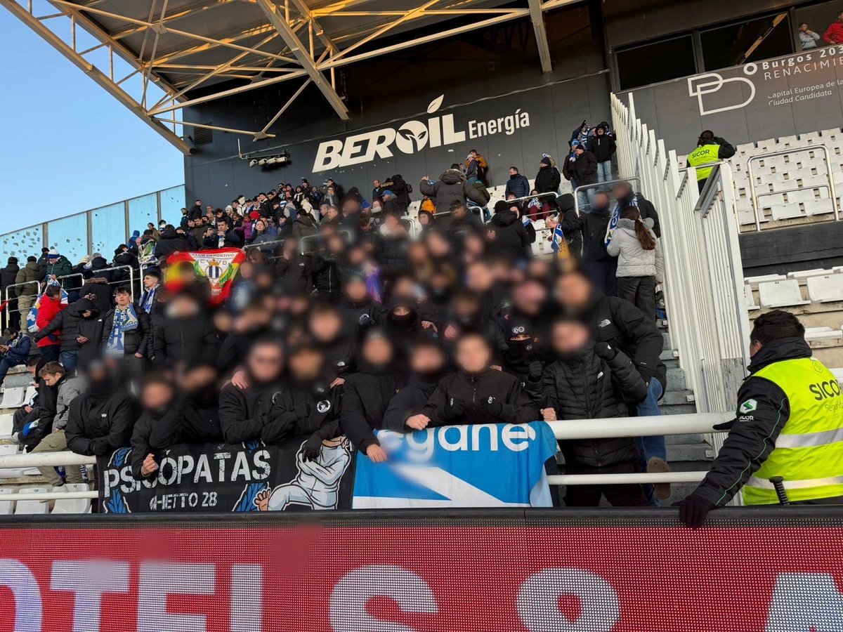 Burgos - C.D Leganés 

Orgullo y lealtad hacia el escudo del laurel.

Nuevo on tour de los drugos por tierras de las que guardamos buenos recuerdos.

Se nos escaparon los tres puntos en el césped, se ganó en la grada.