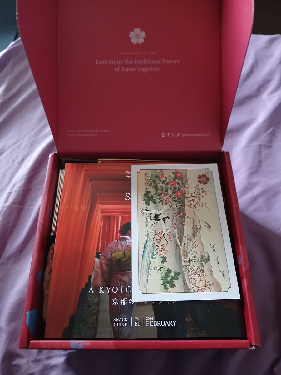 FLASHJORDAN87's tweet photo. I got my #sakuraco Valentine's box in the mail, and I'm so excited. Thank you so much from the wonderful team @wearesakuraco for bringing a taste of Japan to Detroit. 🇯🇵➡️🇺🇲 https://t.co/7rfXZI3CBe