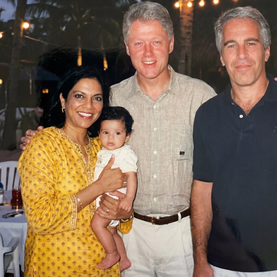 TheRoyalSerf's tweet image. 