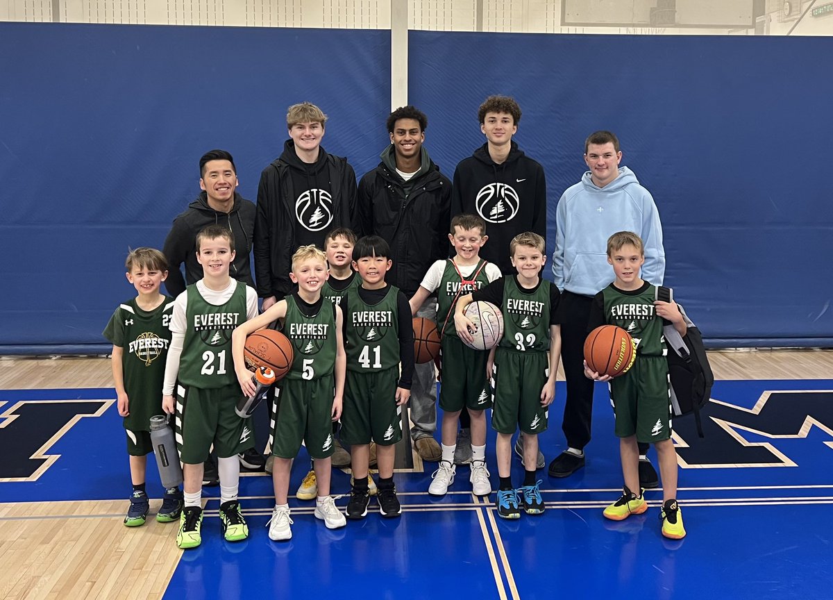 DC Everest Boys Basketball tweet media