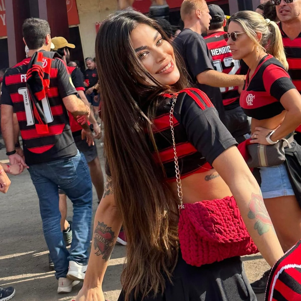 Pela Rua FC tweet media