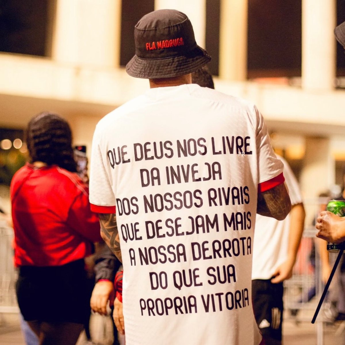 Pela Rua FC tweet media