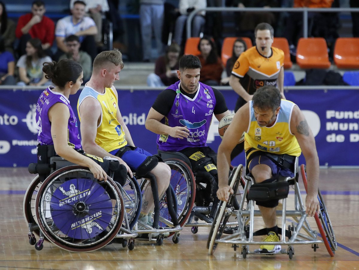 ~<a href="/valladolidbsr/">BSR VALLADOLID - Fundación Aliados</a> arrolló a Sureste GC Santa Lucía antes de viajar a Francia para disputar la fase previa de la Eurocup 1: bsrvalladolid.com/contundente-vi…