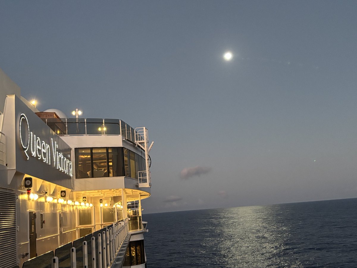 David Kench tweet media