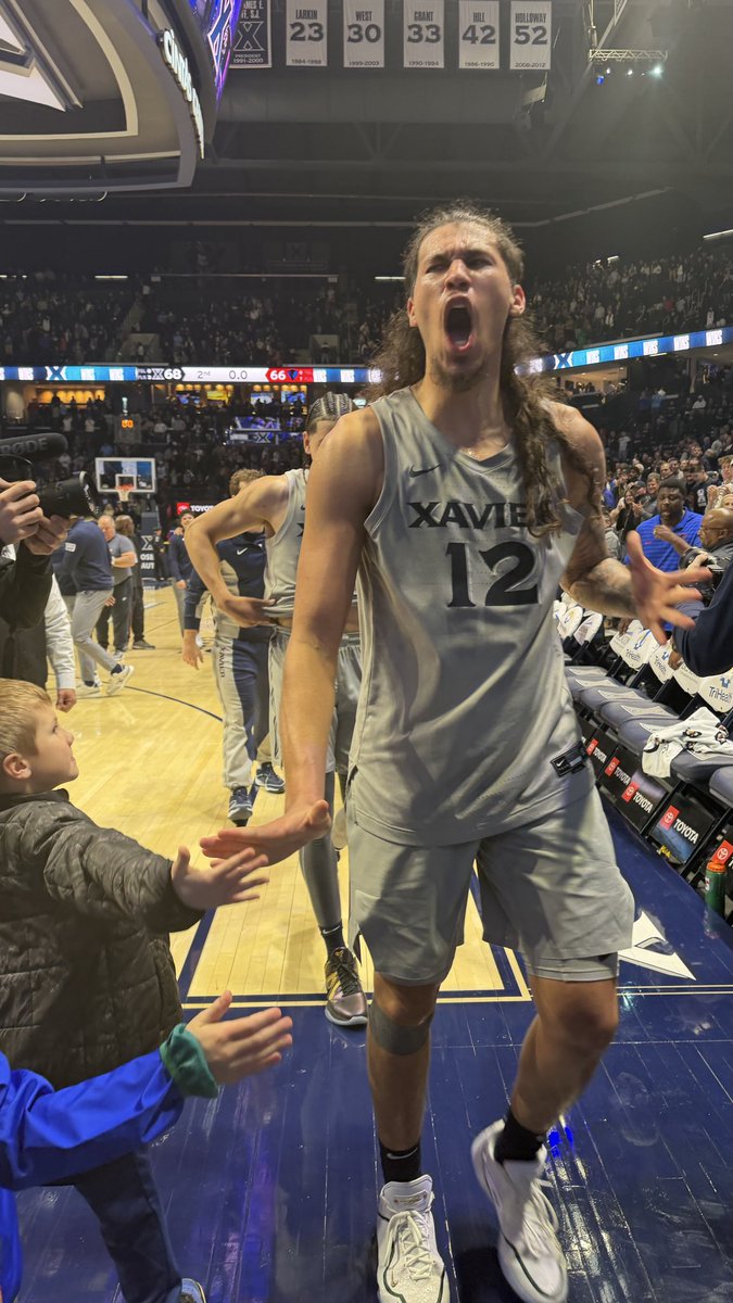 payrollhypeman's tweet photo. Xavier over DePaul at the buzzer!

#LetsGoX https://t.co/ZCw3jozBeB