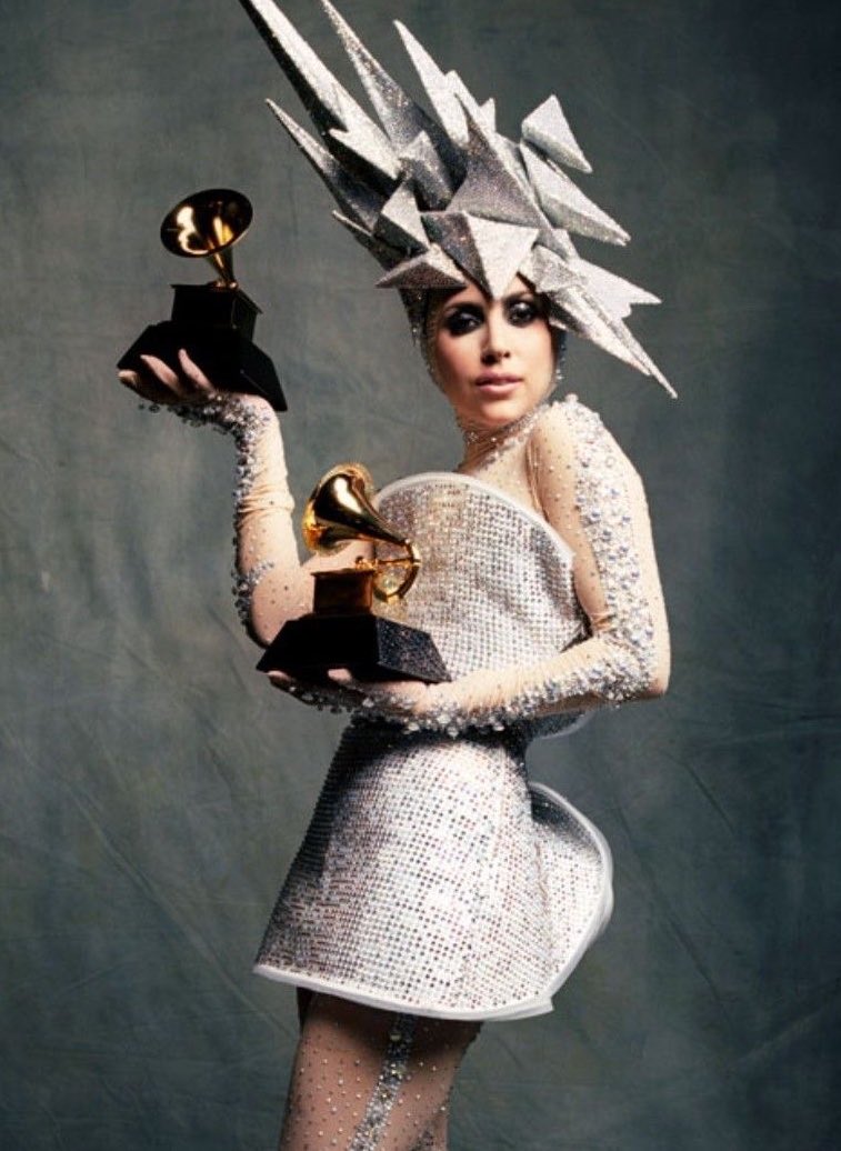 undersine's tweet photo. Lady Gaga 14x Grammy Winner 🏆

último dia que vcs podem dar rt nisso aqui https://t.co/XWCdH8l7h0
