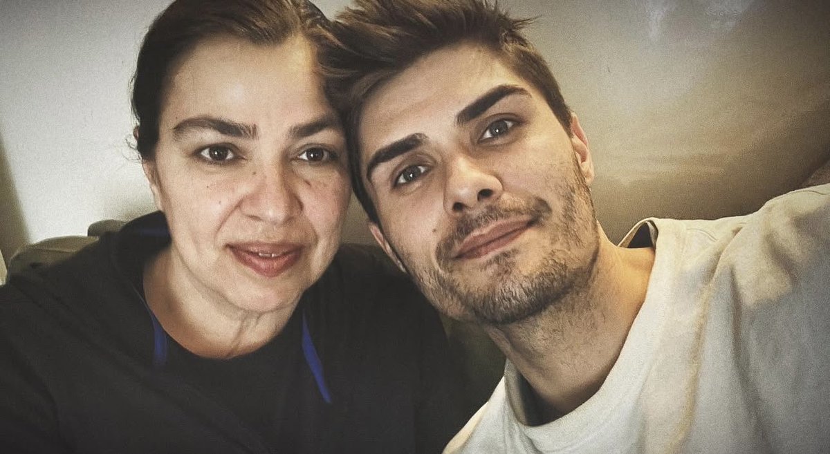 Canımız, melek kalpli Arzu annemiz…
Henüz çok yeni bir kayıp, içinde neler yaşadığını tam olarak bilmiyoruz.
Bildiğimiz tek şey; her zaman, her koşulda yanında olacağımız.
Nurlar içinde uyu Arzu annemiz 🤍
 
#Survivor2026 • #BarışMuratYağcı #Bmyfc