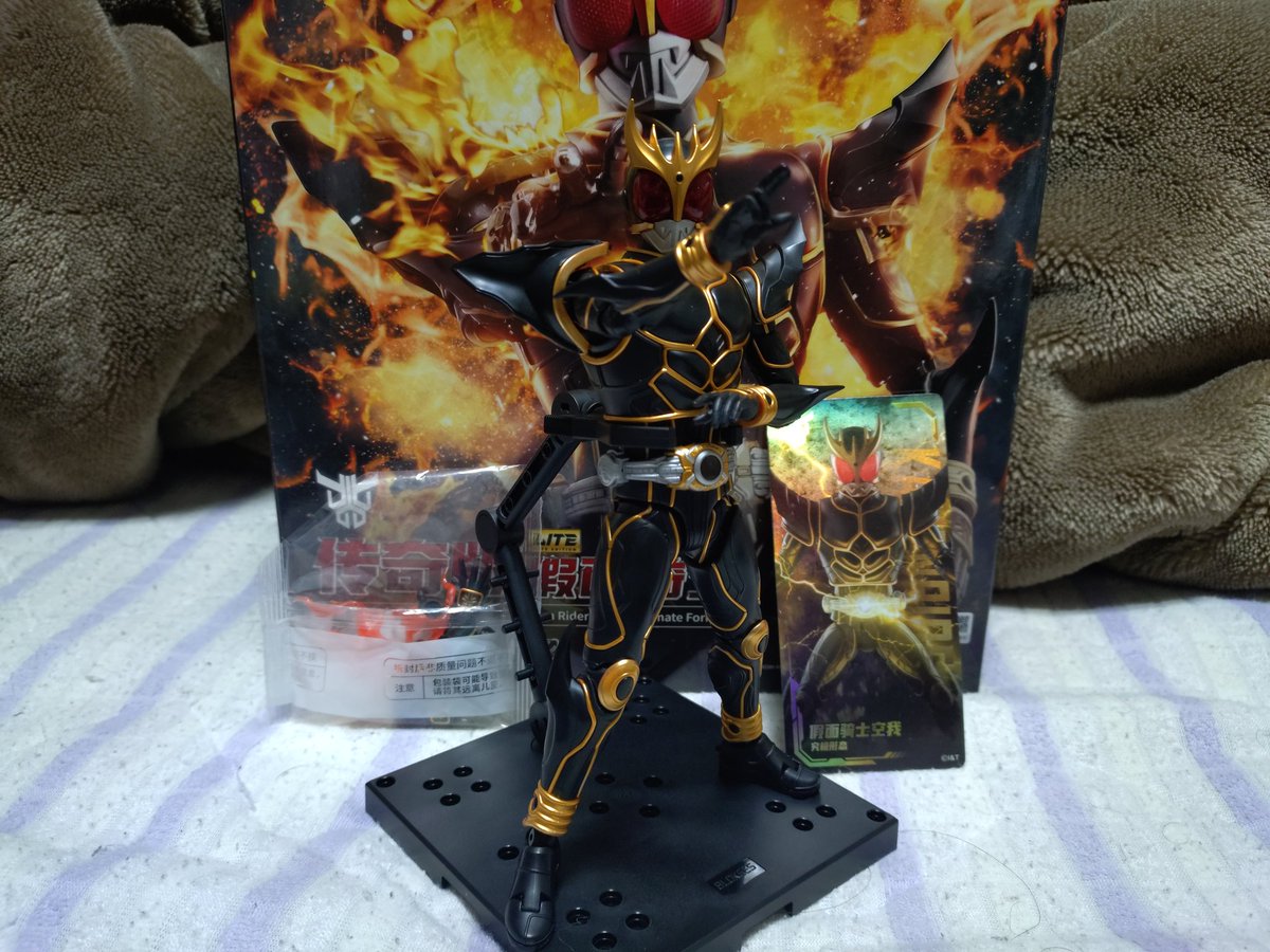 BLOKEES 仮面ライダークウガ アルティメットフォーム 完成しました