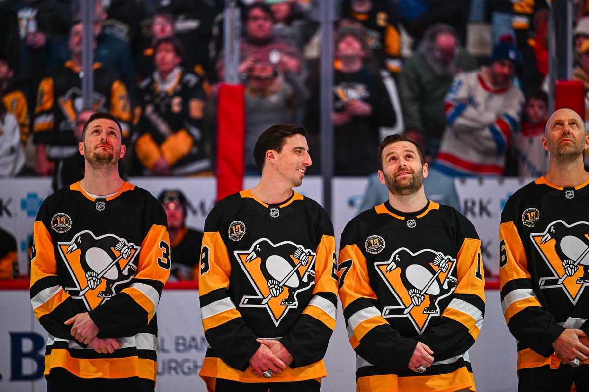 penguins's tweet photo. The nostalgia is real 🐧 https://t.co/GAl22uyZg5