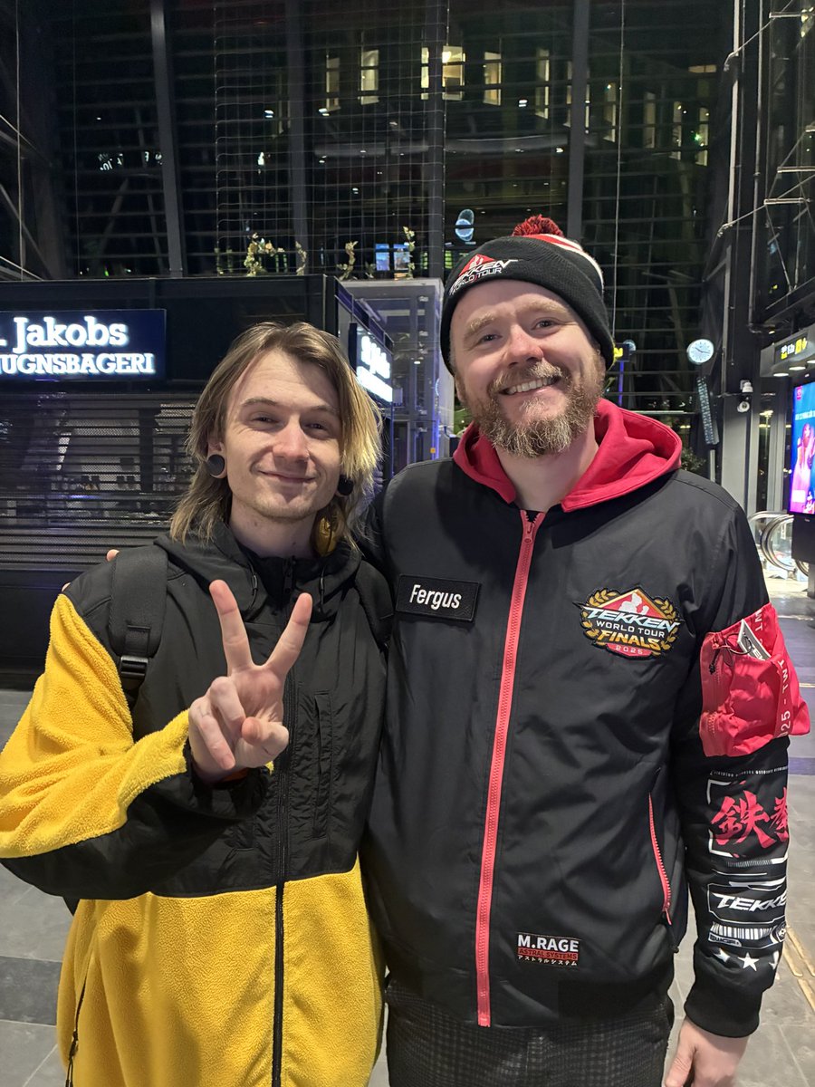 TWT this year has been absolutely insane! what an incredible experience, and what an honor it’s been working with some of the greatest people the nordic FGC scene has to offer

also got a picture with the goat fergus, jun nation rise up📈