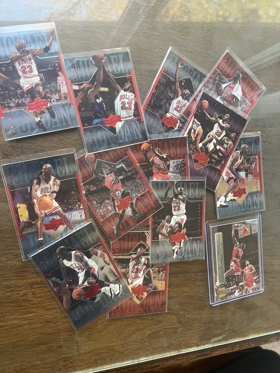 Really fun MJ - G.O.A.T mail day courtesy of Mike's Retro Trading Cards <a href="/MikesUpperDeck1/">Mike’s Retro Trading Cards</a> . Don't miss his sale later today! Thanks Mike