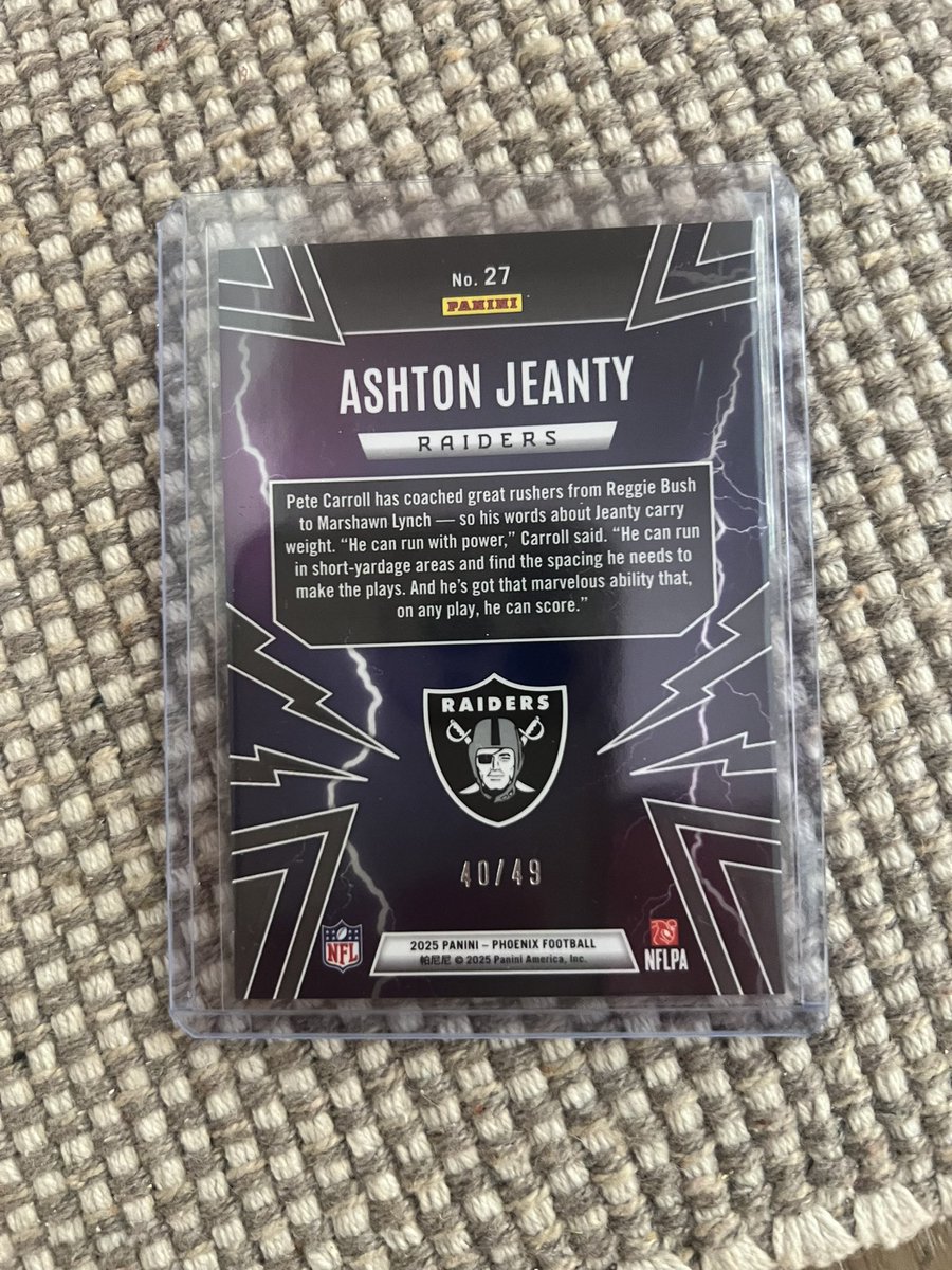 2025 Rookie Ashton Jeanty Yellow Mojo Thunderbirds /49 ⭐️

International product, so US print run is limited! 👀

Retweet for exposure! Trying to sell. 🙏

$75 OBO ✅