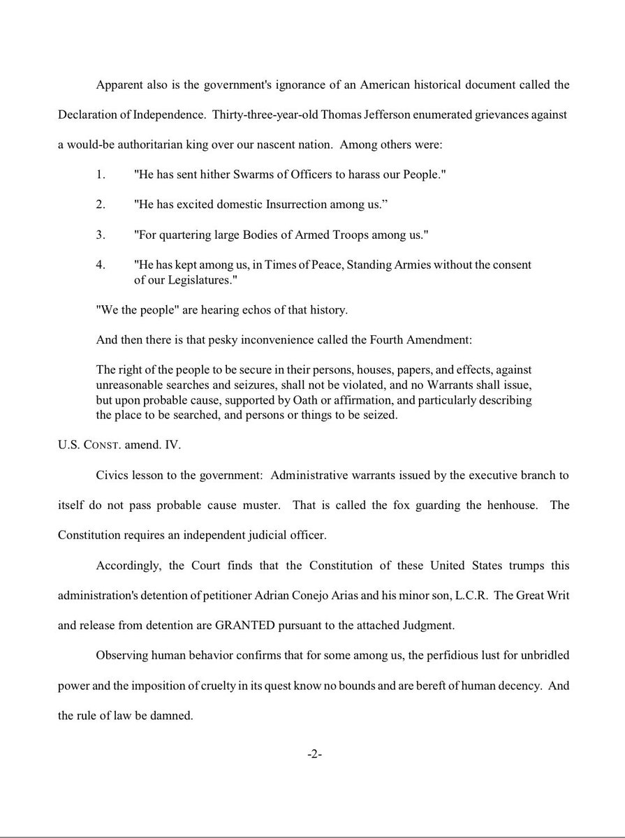 Bill Melugin tweet media