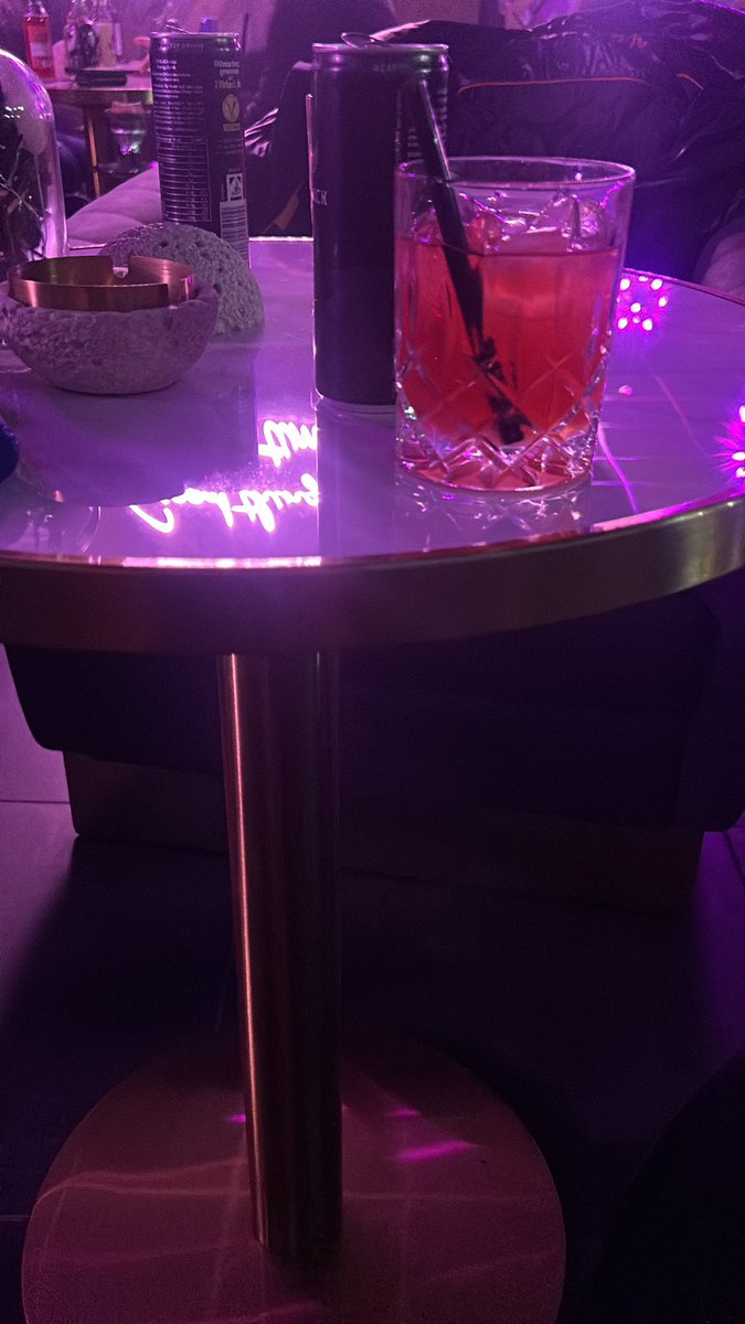 Herrin_Aleynaaa's tweet photo. Welche fotze will von der göttin den Abend übernehmen?🎀
#paypig #findom #geldherrin #Zahlsklaven https://t.co/Rl2cuRTtGE