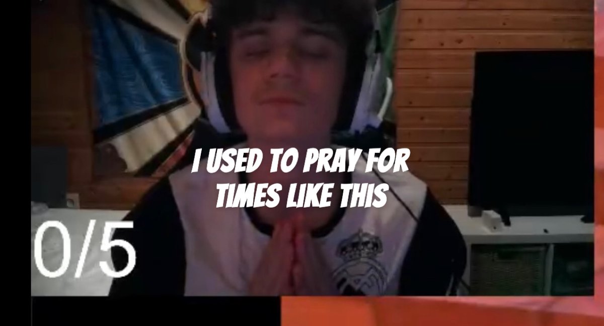 DIV 2 W <a href="/Swizzy23r/">AS Lurxs</a>