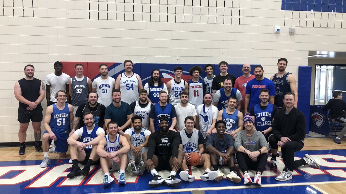 A great day with a bunch of special guys at our annual alumni tournament!