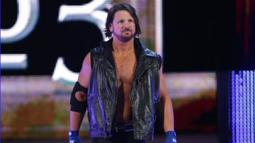 jerryte77489804's tweet photo. thank you AJ 💐💐  #RoyalRumble https://t.co/l1XTuUgTYm