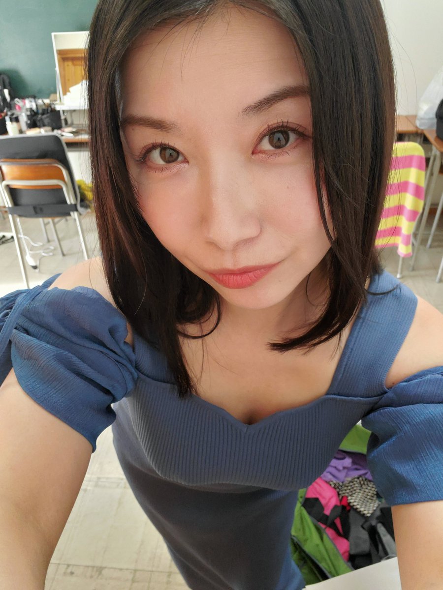 tsubaki_kato's tweet photo. もう2月だなんてどうかしてる🙄
1月ホントにあったっけ？笑
皆さま良い日曜日を！！ https://t.co/7fgZj0w4je