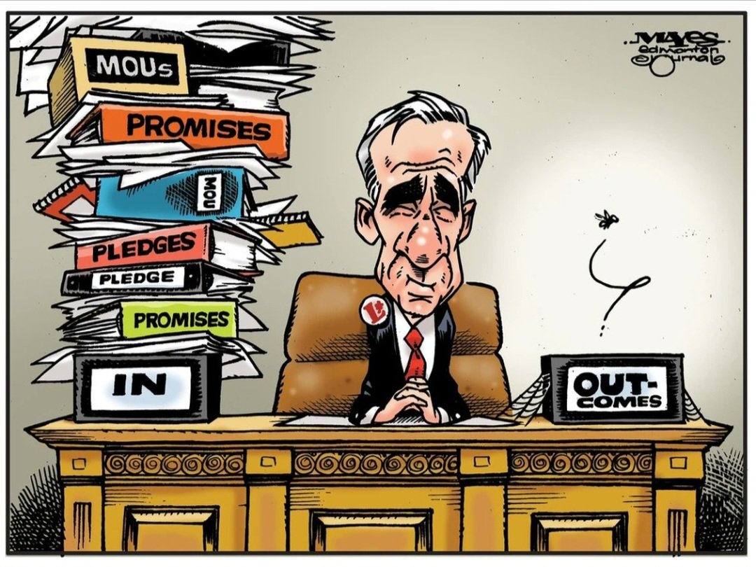 smitty_mark's tweet photo. @EleanorO_MP If I were a Liberal, I'd want to do everything I could to keep Canadians from reflecting on more than 10 years of @liberal_party waste, corruption, crime, homelessness, immigration, cost of living, etc., etc., too! 🖕🫵🤬 https://t.co/6WSg2nEkws