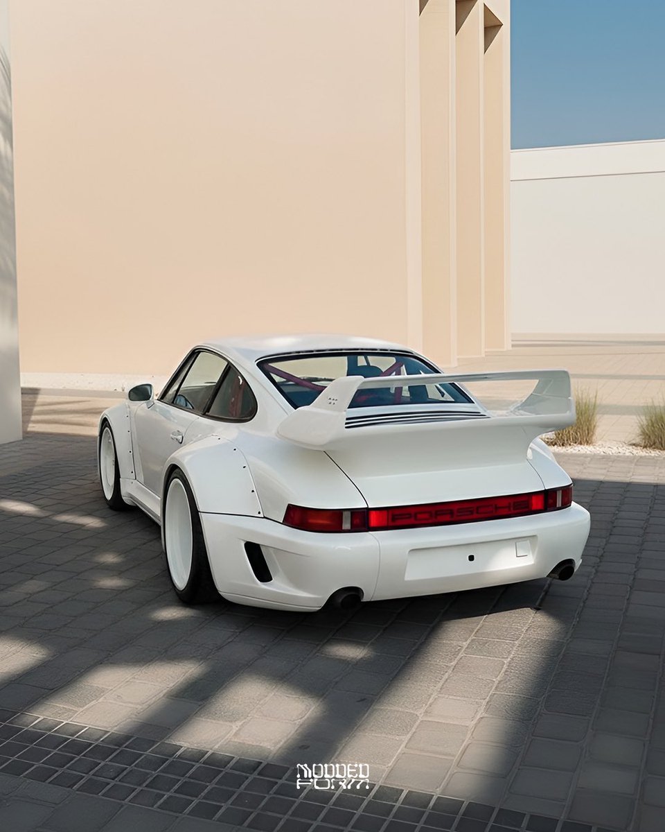 moddedform's tweet photo. Porsche ‘Blanco’

By @moddedform https://t.co/Vx2gXQ4T0P