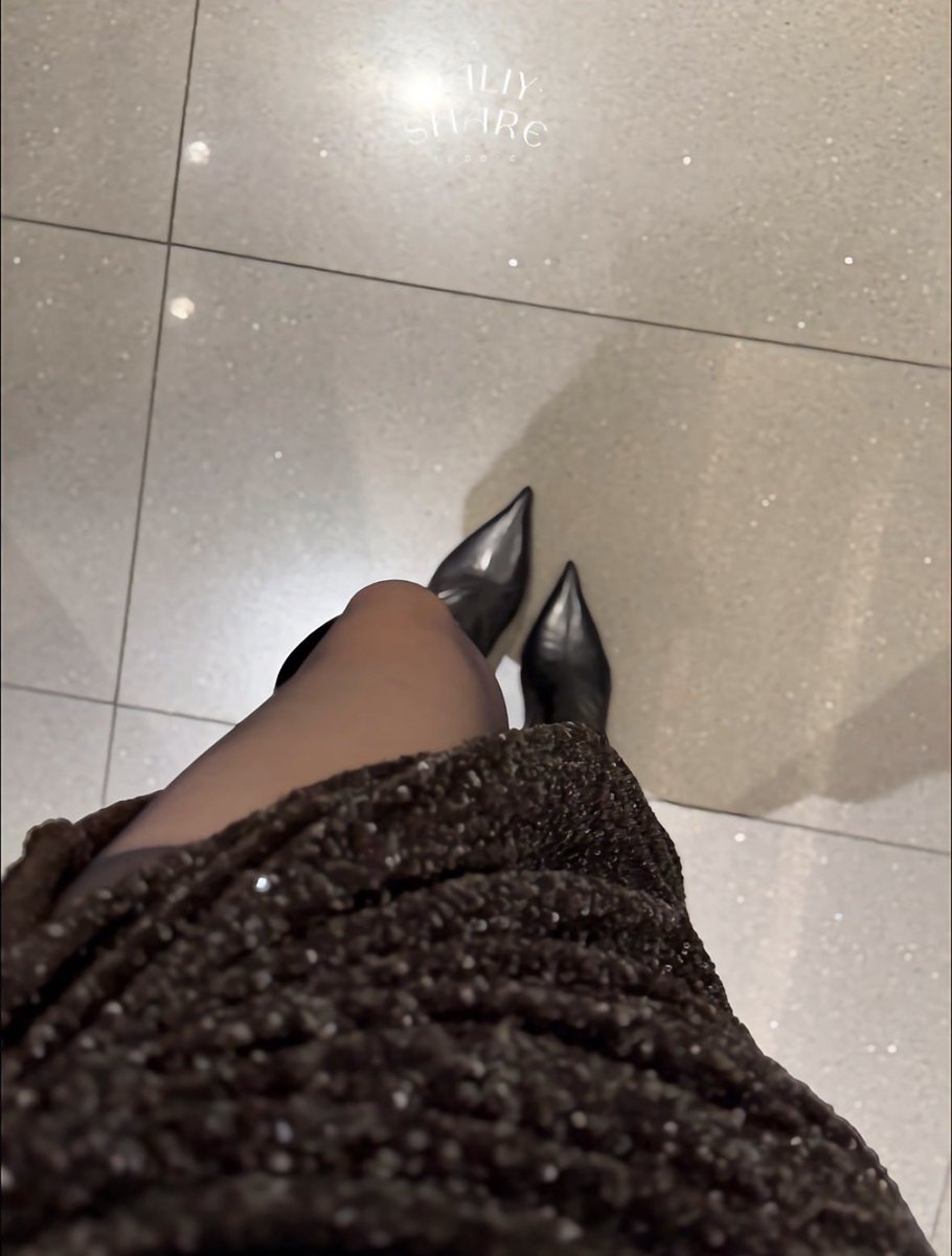 名鞋美脚 tweet media