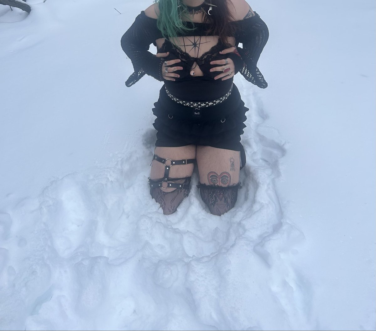 gothbbkat's tweet photo. nips were sooo cold 
#nipples #fat #goth #feeders #piggy #emo #nsfw https://t.co/7RW1WQzUZT