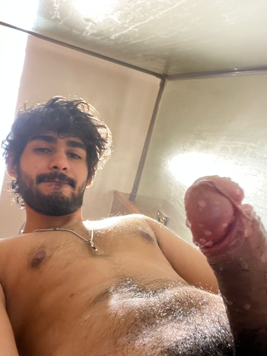 Seth Sizzle tweet media