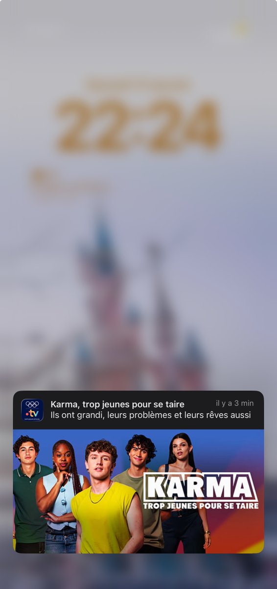 <a href="/FranceTV/">France tv</a> qui assure la promo de la série avec Bastiaan en plein prime de la #StarAcademy… des génies !