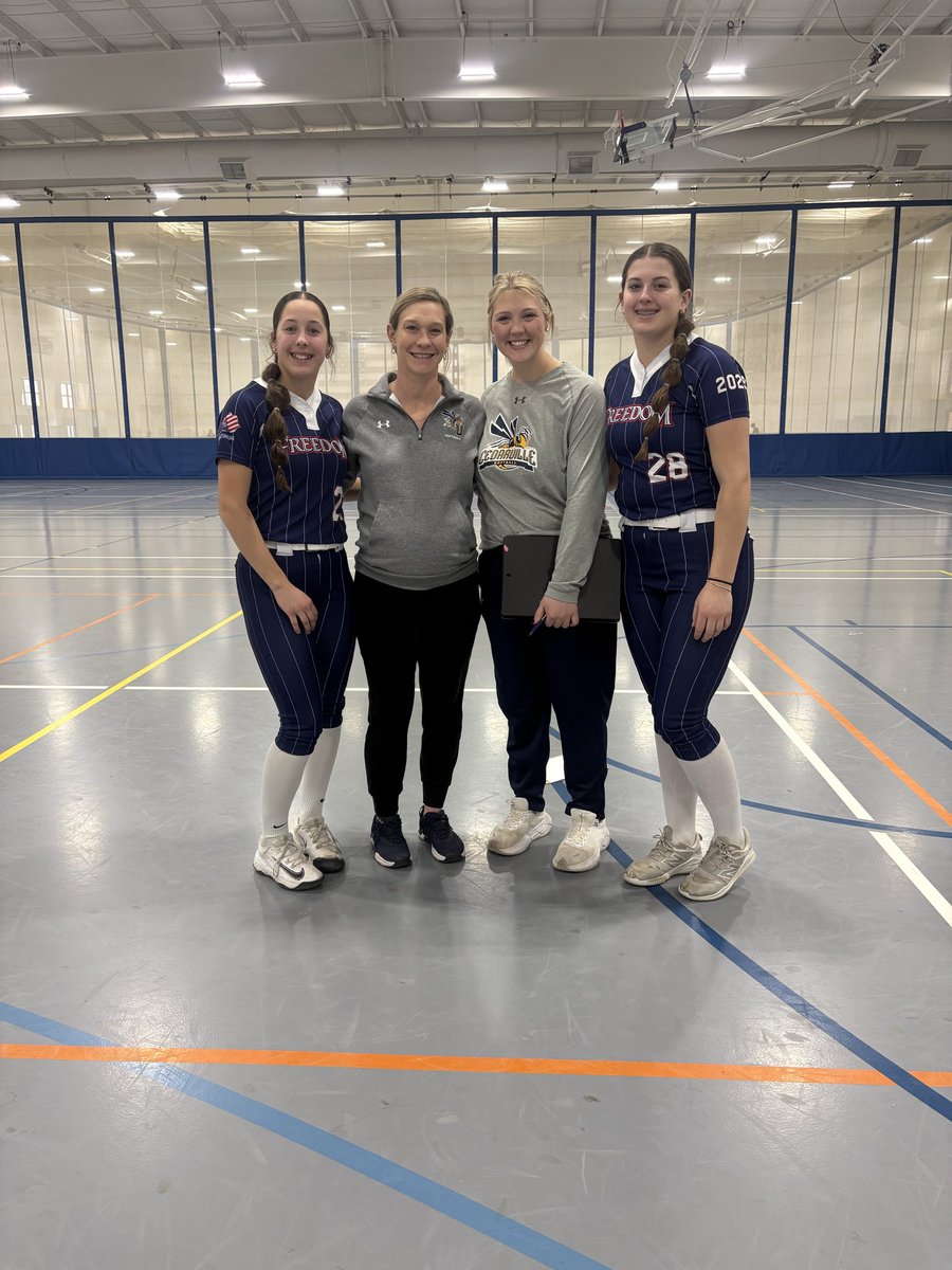 maggiestrange29's tweet photo. I had an amazing time at the @CUJacketsSB skills camp today! Thank you so much to the coaches and players for working with me and the great feedback! https://t.co/QwZQ8Elees