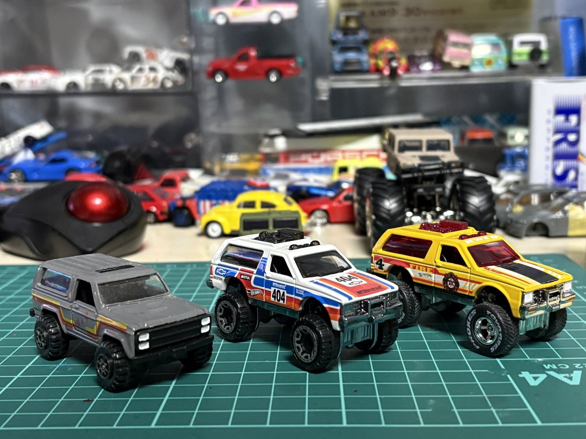 porschegmbh's tweet image. #Chevy  #blazer  #k5  #s10 
無印k5ブレイザーをメイキャップしたのでパイセンブレイザー(しかしs10笑)と記念撮影📸