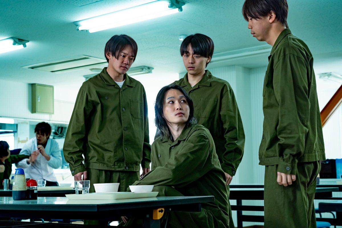 ／
#パンチドランクウーマン
【第4話】今夜10:30放送！
＼

裏切り者は誰だ―
ついに脱獄計画が動き出す💥

カルト教団と怜治が共闘？
こずえが絶体絶命の危機に！

ぜひ今夜もお見逃しなく！！

ntv.co.jp/punch-drunk/ar…

篠原涼子 ジェシー(SixTONES) 藤木直人