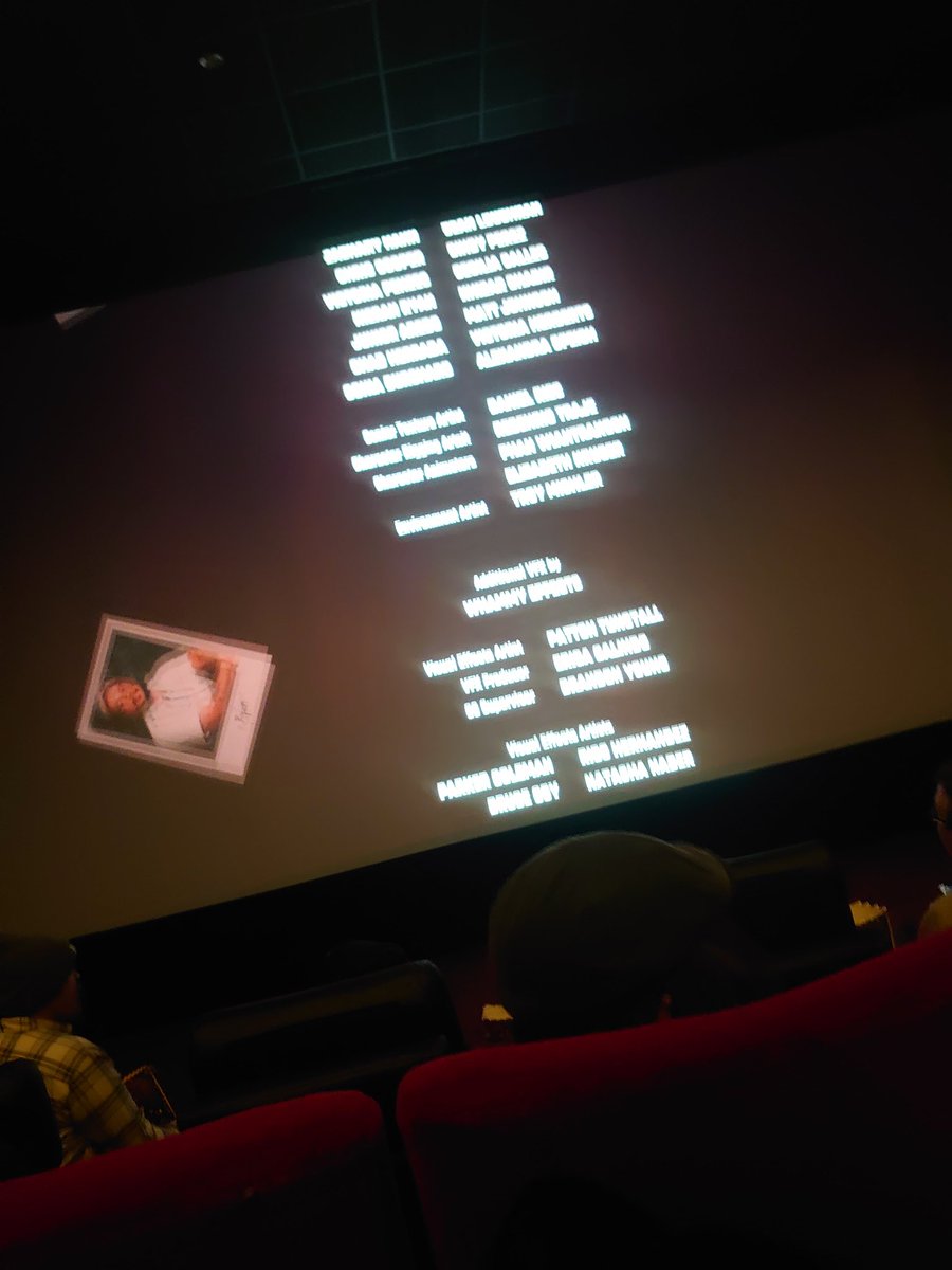 Gootless's tweet photo. So happy I got ro watch the #IronLungMovie last night. it was so good, the theater had run out of the advertising posters by the time we left the screening X3 it was really cool to see so many fans of @markiplier coming together. Thank you, Mark. https://t.co/j7QE8aXZ5d