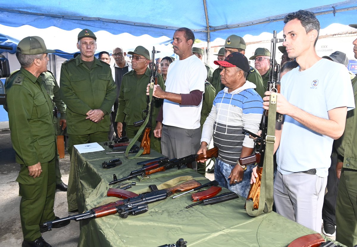 📌| En la mañana de este sábado, en todas las zonas de defensa de ese populoso municipio capitalino se realizaron diferentes actividades como parte del incremento de la preparación de la población bajo el concepto de la Guerra de Todo el Pueblo.