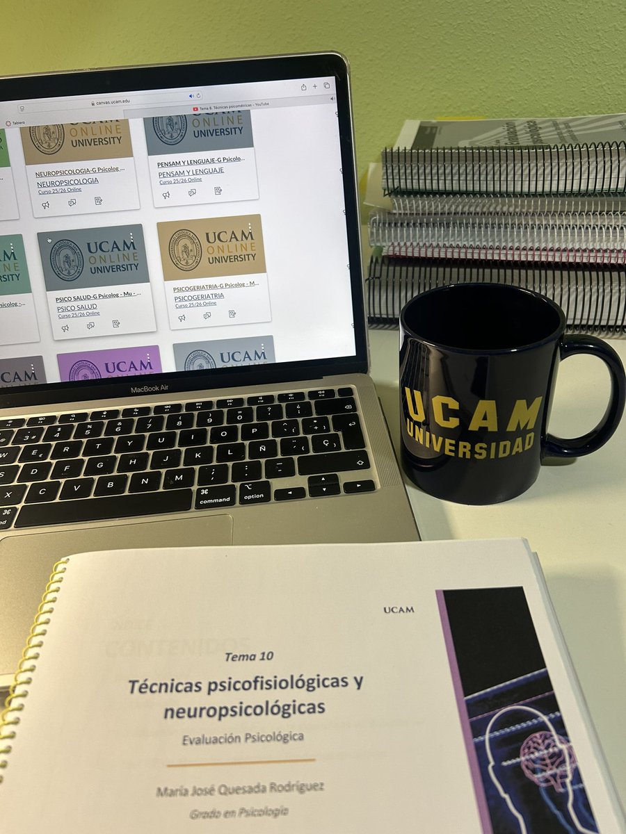 Último esfuerzo después de un mes  lleno de aprendizajes🤗 📚y disciplina 💪 Mañana cerramos finales <a href="/UCAM/">UCAM Universidad</a>