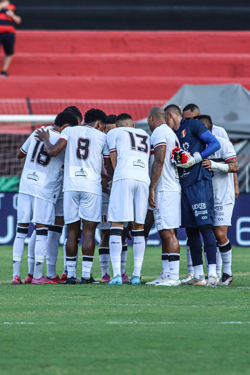 SantaCruzFC's tweet photo. Fim de jogo. https://t.co/yX5ZWWyXI3