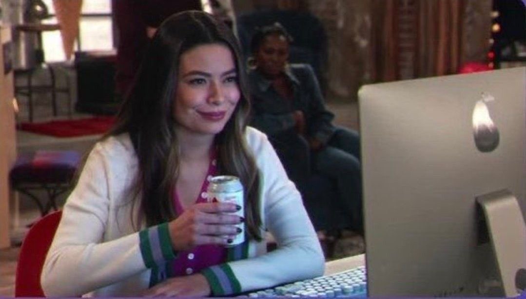 skamvrse's tweet image. 