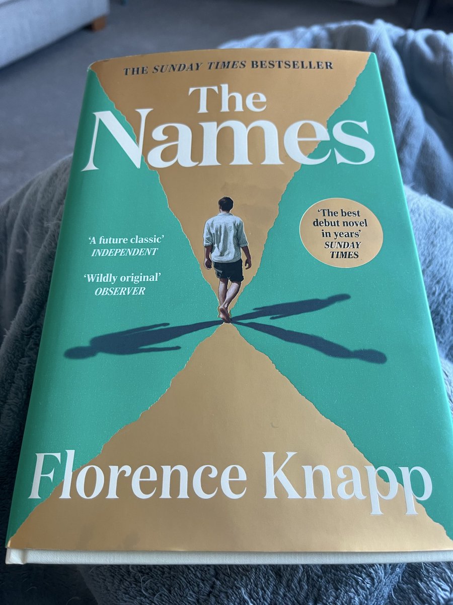 GillianKay3's tweet photo. @goodreads I loved this book https://t.co/oXMxQJJr6O
