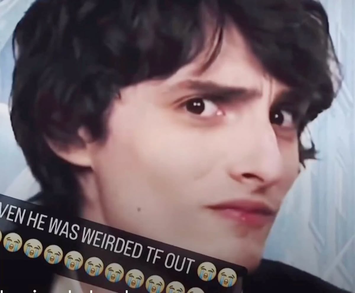 ivypoop's tweet photo. me when people post that fucking video of finn wolfhard age regressing on stage https://t.co/y6Nihyo4KG