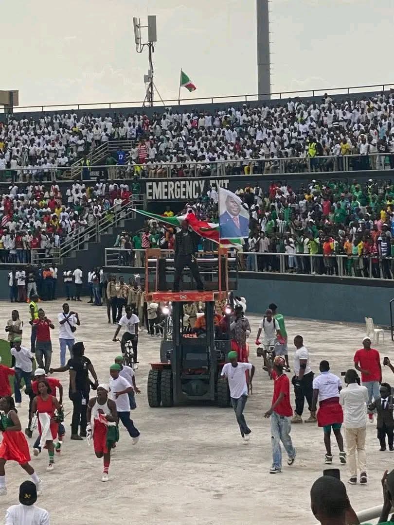 Urwaruka Media tweet media