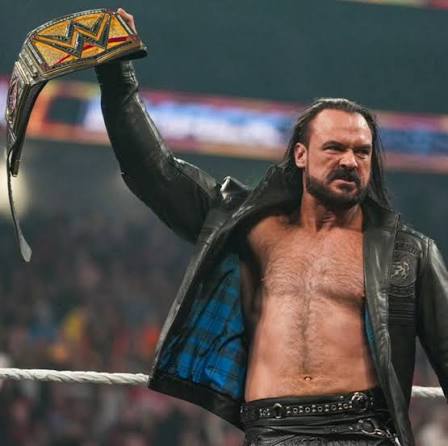 WHITESIDESTALKZ's tweet photo. It's my BIRTHDAY &amp;   my Buddy Kept he's title Well done @DMcIntyreWWE  My champion,  You deserve it my Boy proud of U warrior Now let's go to mania and Keep the title 🏴󠁧󠁢󠁳󠁣󠁴󠁿💙. #MYBuddy https://t.co/PsYU3ulgb5