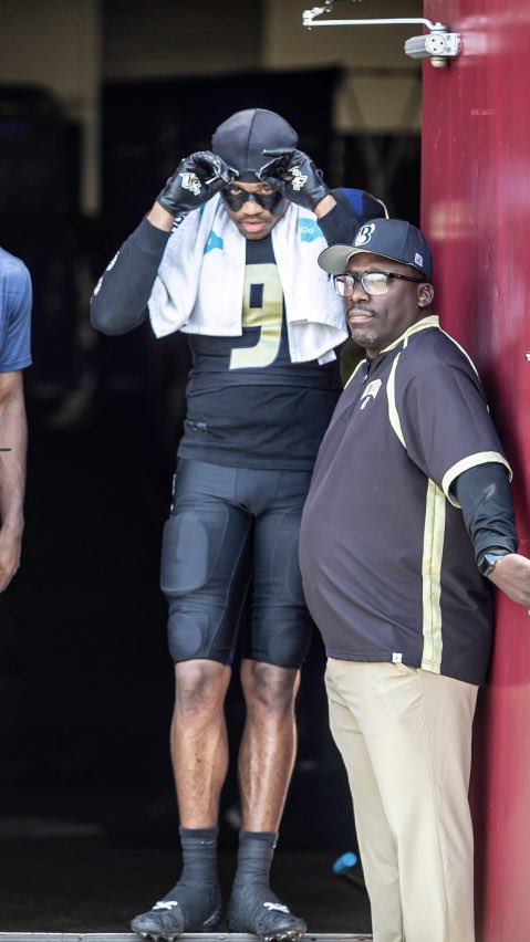 Isaiah Jones tweet media