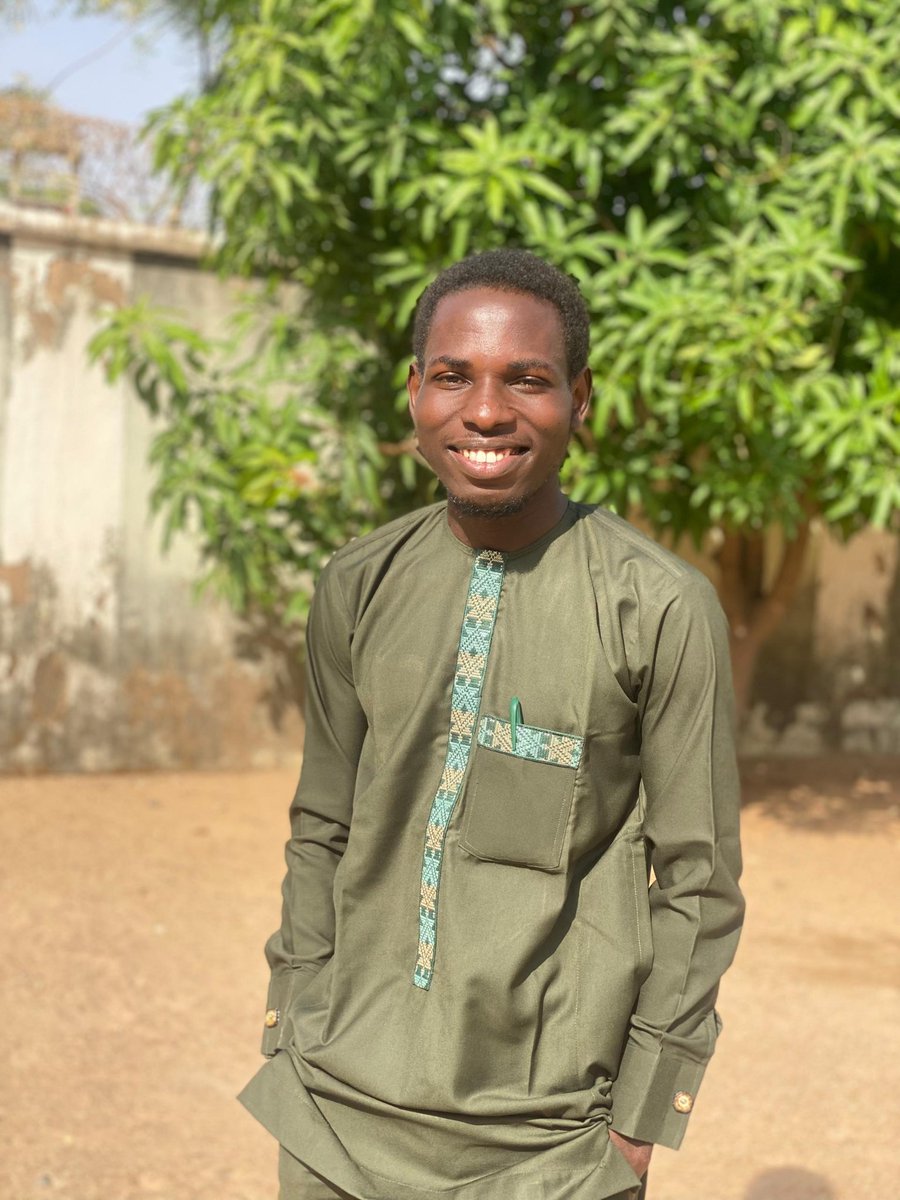 TeiiGod's tweet photo. Best Graduating Student Faculty of Education| @MAUYola  | https://t.co/2fVoxeAY2k Ed Biology (CGPA 4.68)
A memorable handshake with @GovernorAUF of Adamawa state.
Ready to contribute meaningfully and impactfully to the nation.  🇳🇬

  #Convocation  #MAU #Nigeria @Campuscatch1 https://t.co/WZcqmWApBs