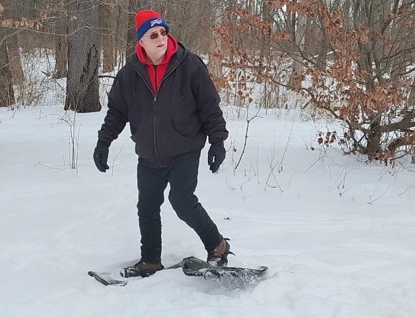 FWHealthCoach's tweet photo. #winteradventures, #Outdoorplay, #outdooradventures, #snowday, #snowshoeing, #snowshoes, #snowbunny https://t.co/2UbqaSHlbj
