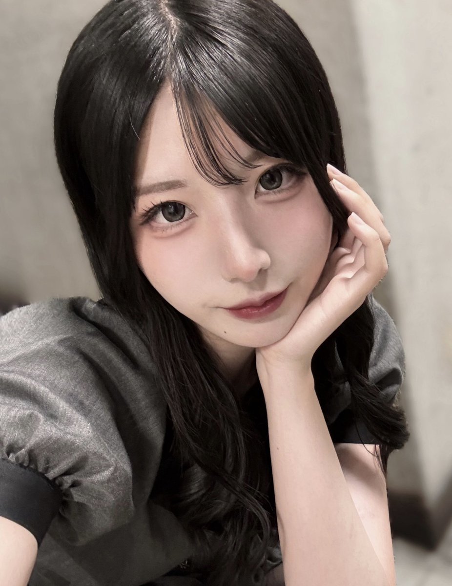 2/1（日） 出勤予定メンバー😈 15時～営業予定❤ うさ @4nenyanmero