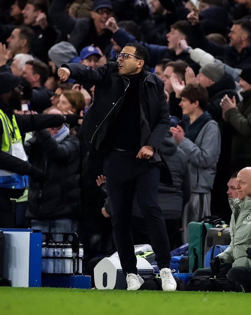 cotantos's tweet photo. ده مش هاوي ده جي و ناوي  💙🤞✨ https://t.co/CI31PIuGxU