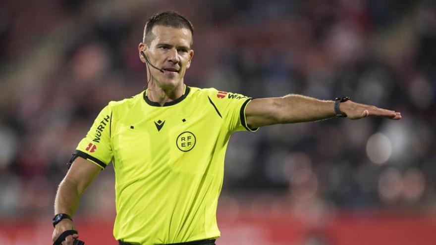 CarlosPuceland's tweet image. El Real Valladolid debería retirarse de la competición si Pulido Santana no es inhabilitado. @gabosolares