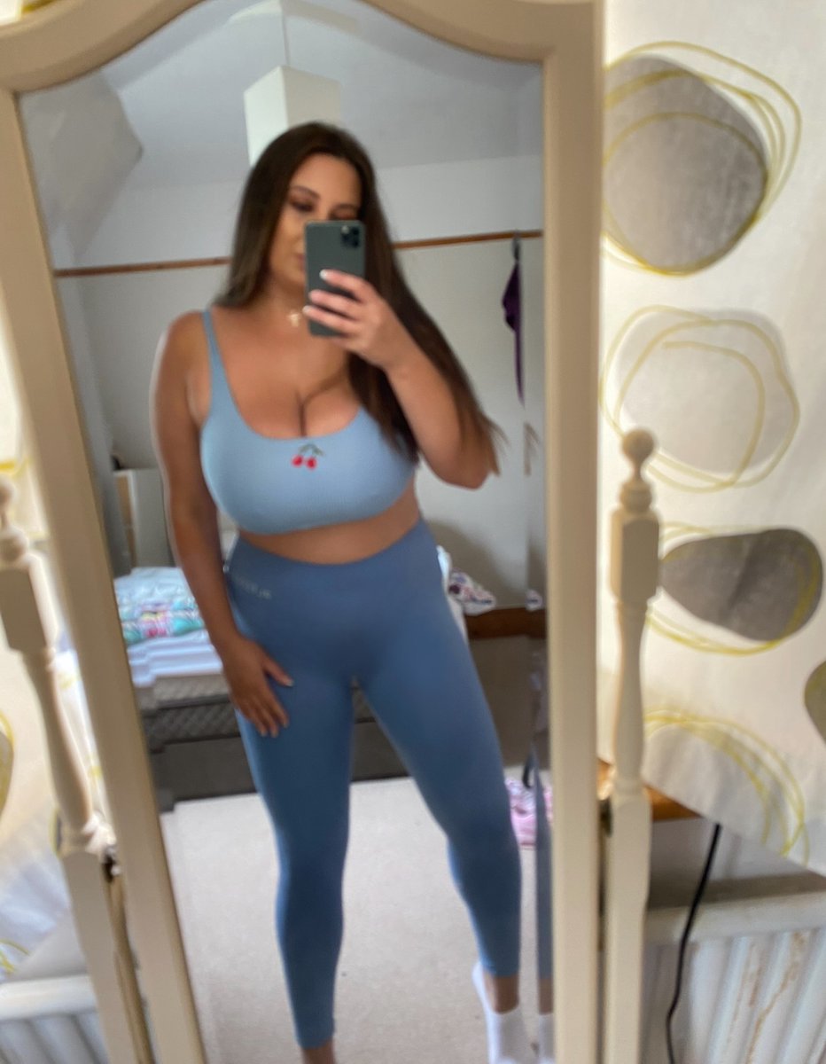 Stephanie Bebb 🍒 tweet media