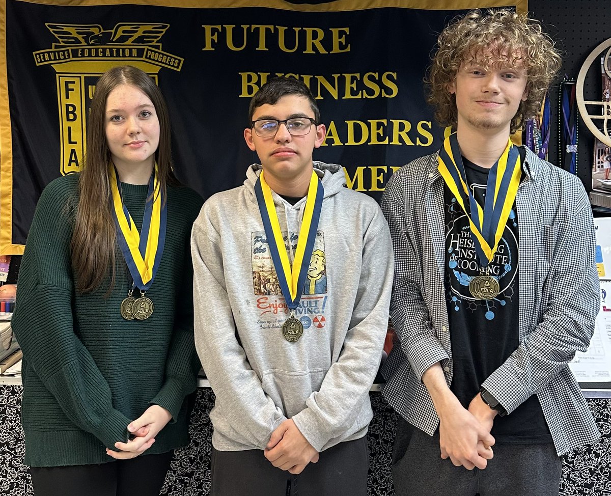 MonroeAreaFBLA tweet media